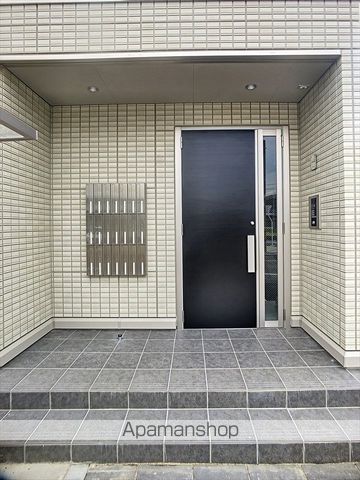 レグルスの玄関写真