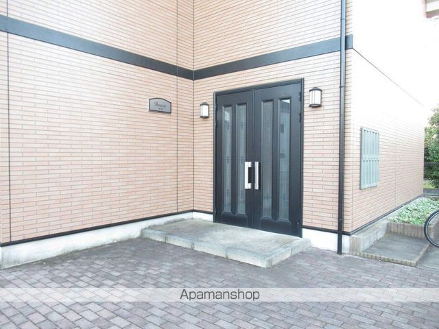 アムール 中原の玄関写真