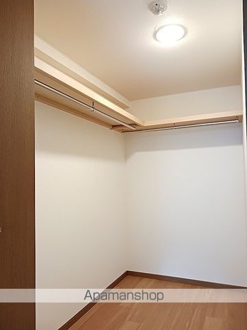 ヒルサイドスクエアIの内装写真