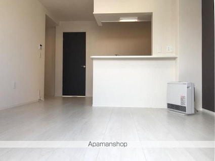 コスモ　ガーデン[1LDK/42.74m2]のリビング・居間