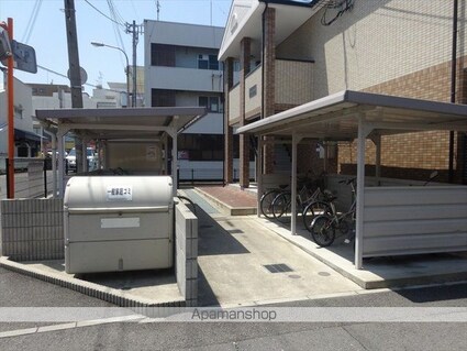 和歌山県和歌山市北新２丁目[1K/27m2]の共用部1