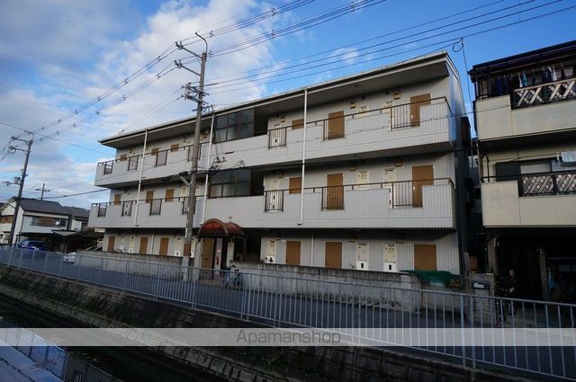 フルーレ高槻の外観写真