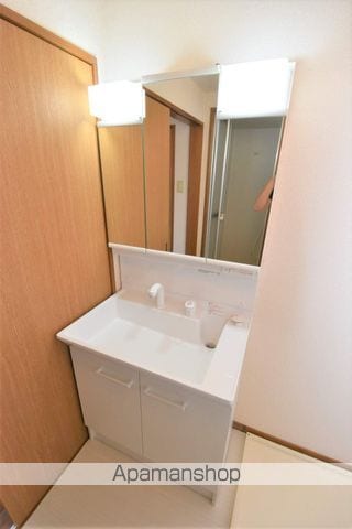高田グランドマンションの内装写真