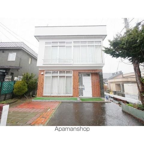 川沿1条6丁目 貸家