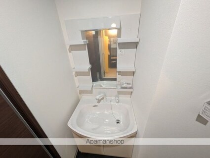 Ｍａｙｆａｉｒ本町ＰｒｅｍｉｕｍＩＩＩ[1LDK/39.7m2]の洗面所