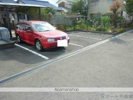 ＳＴＲＡＤＡ　ｓａｙａ[1K/26.25m2]の駐車場3