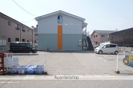 滋賀県彦根市川瀬馬場町[2DK/44.72m2]の駐車場1