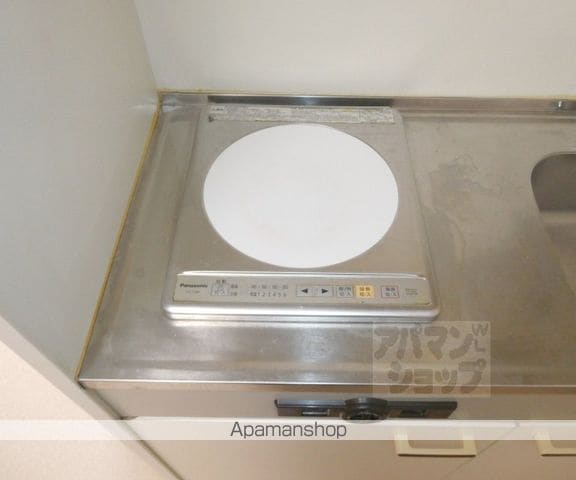 FOURSEVEN八条口の内装写真