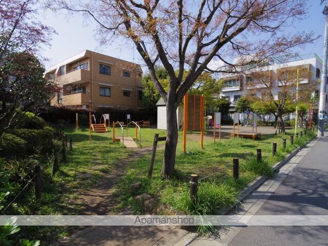 東京都三鷹市下連雀４丁目[1R/13.2m2]の周辺2