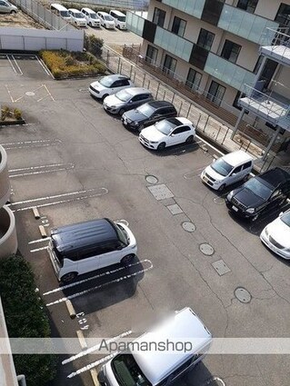 和歌山県和歌山市紀三井寺[3LDK/70.57m2]の駐車場