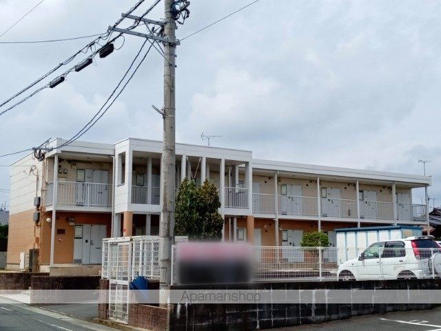 レオパレスセジュールの玄関写真