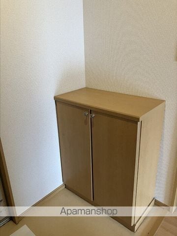 リースランド仁保津タウン E棟の内装写真