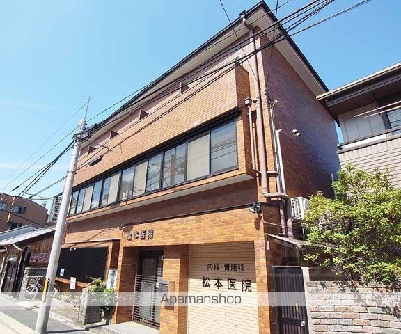 京阪電気鉄道京阪線 墨染駅 徒歩4分 3階建 築35年の外観写真