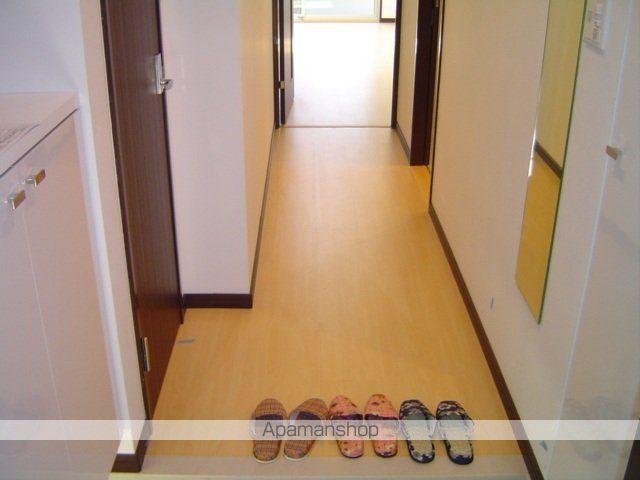 ADEN箱崎駅前の内装写真