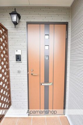 チロリアンコッティⅡ　Ｃ[1LDK/45.82m2]の玄関