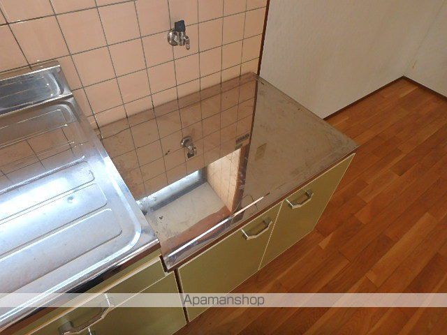 高嶋貸家の内装写真