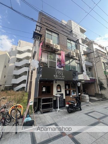 イサム産業ビルの外観写真