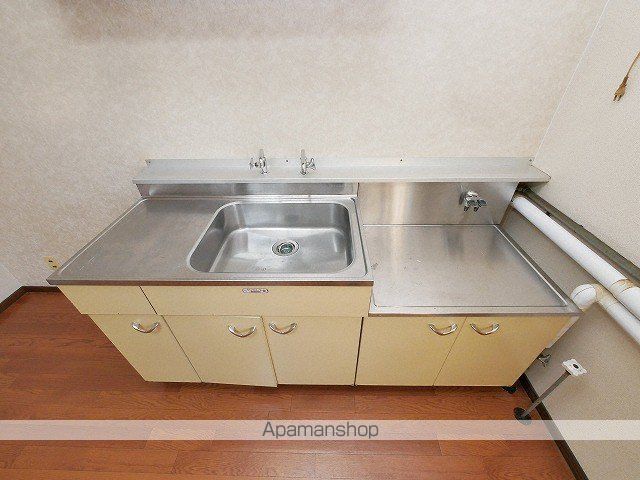 フラワーハイツBの内装写真