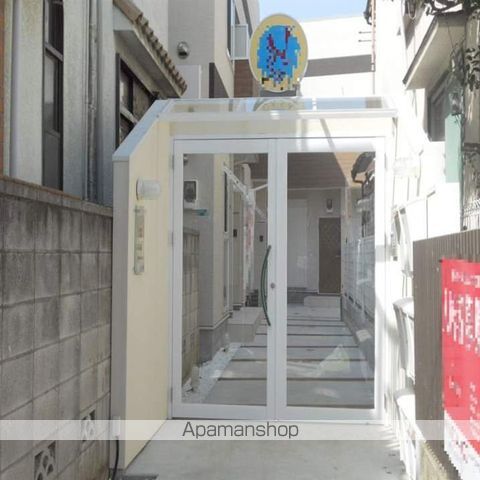 B’CASA KOIWAの玄関写真