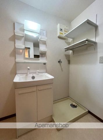ハイカムール花尻 A棟の内装写真