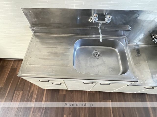 ミーテルーチェ坪井の内装写真