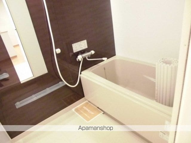 コモドNIの内装写真