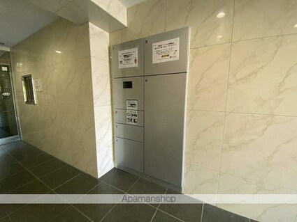 東京都足立区西加平１丁目[1DK/25.56m2]の共用部1