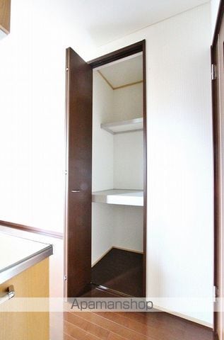 牟岐線 阿波富田駅 徒歩16分 2階建 築20年の内装写真