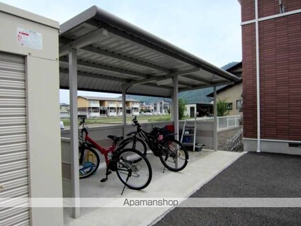 プリムローズ　Ａ[2LDK/58.86m2]の外観2