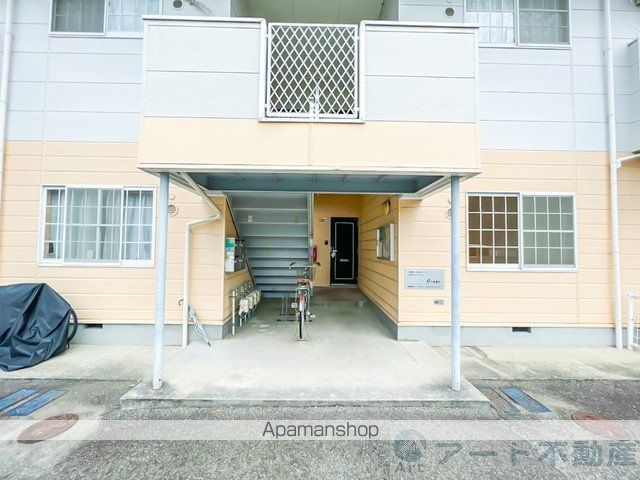 メゾン光峰A棟の玄関写真