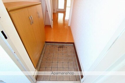 ヤマダビル[2LDK/49.4m2]の玄関