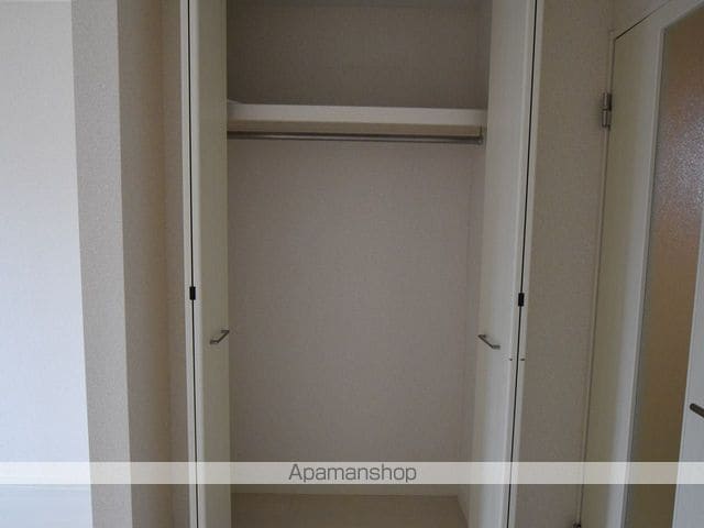セレーナ・Kの内装写真
