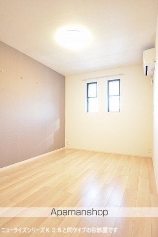 レイテル コートの内装写真