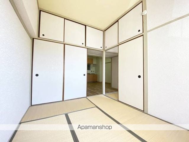 ビレッジハウス泉北栂タワー1号棟の内装写真