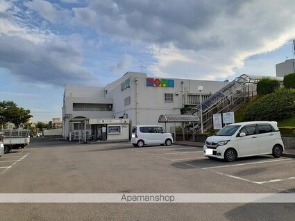 サンクレスティー[1LDK/53m2]の周辺4