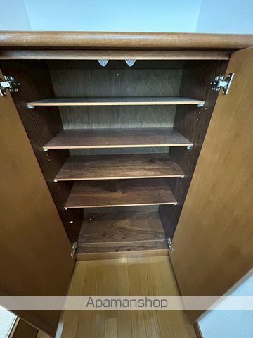 ヴァンクレールAの内装写真