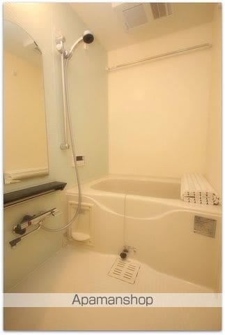 ララプレイス難波ガルテンの内装写真