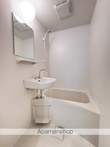 IRISの内装写真