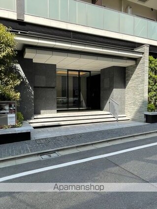東京都新宿区早稲田町[1R/25.62m2]のエントランス1
