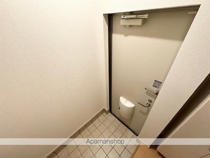 フロール南彦根[1LDK/52.99m2]の玄関