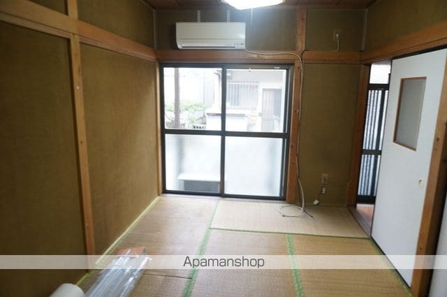 緑町37-6一戸建ての内装写真