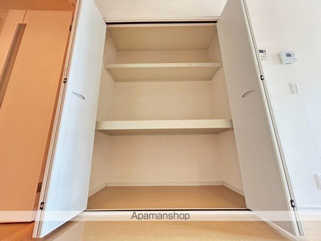 クレストハウスの内装写真