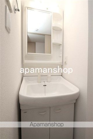 ジュネーゼグラン上本町の内装写真