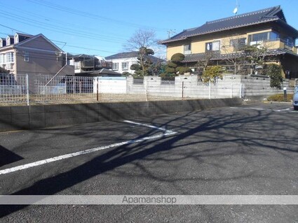 レオパレスＴ＆Ｓ[1K/19.87m2]の駐車場2