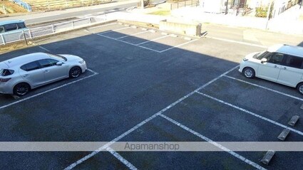レオパレスグッドワン[1K/20.28m2]の駐車場