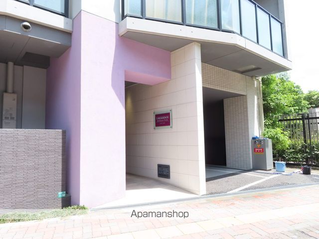 SーRESIDENCE池袋NORTEの玄関写真