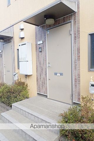 キューブ浅間台 Aの玄関写真