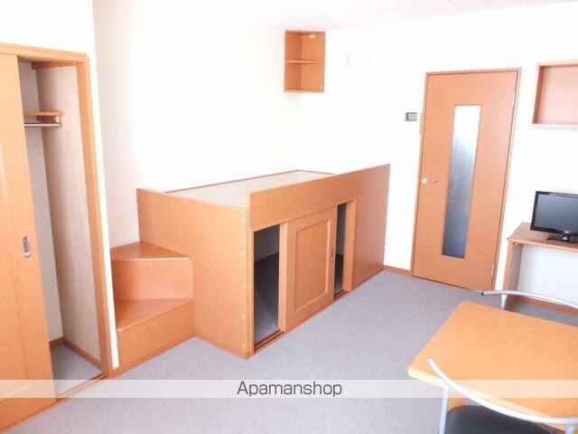 レオパレスピアラⅡ[1K/26.08m2]のリビング・居間