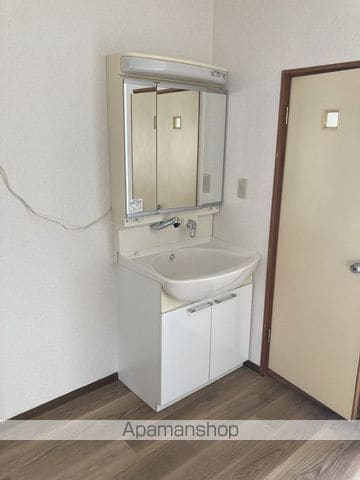 ジュネス諏訪の内装写真