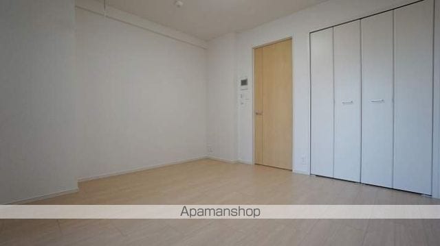 ケイマイティ IIの内装写真